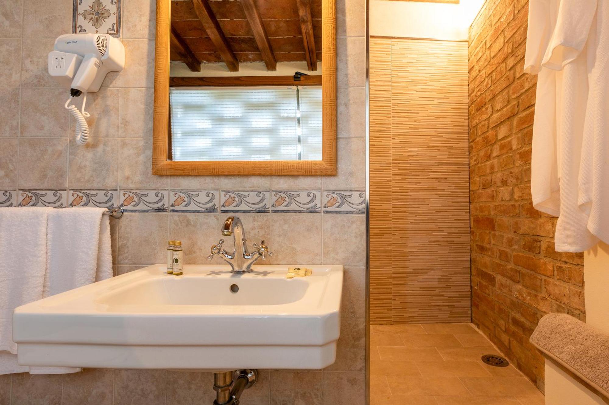 Asso Di Picche Apartment เซียนา ภายนอก รูปภาพ